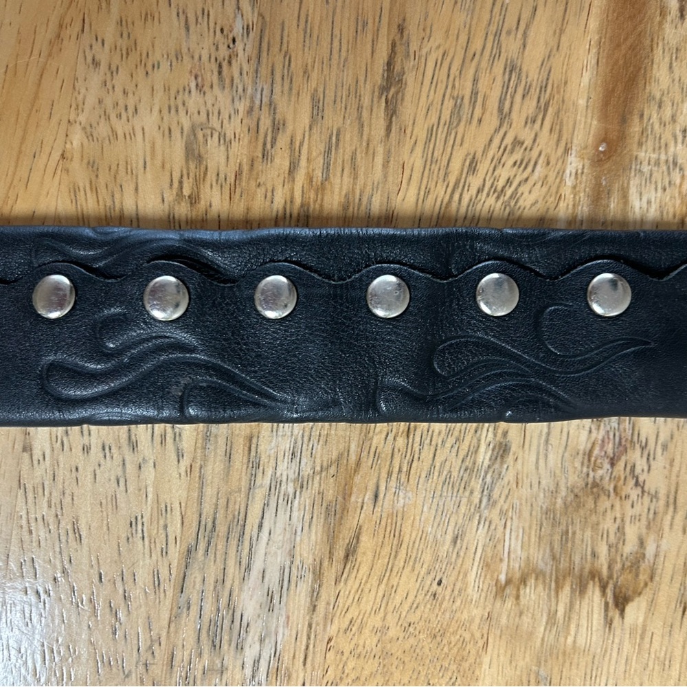 Harley Davidson Black Leather Studded Ponytail Holder - Picture 3 of 7